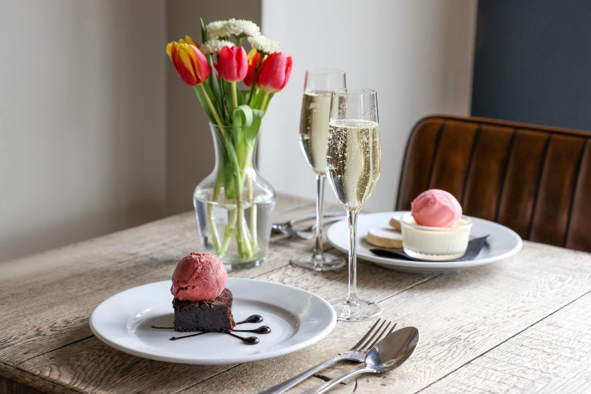 The Goudhurst Inn Eksteriør bilde