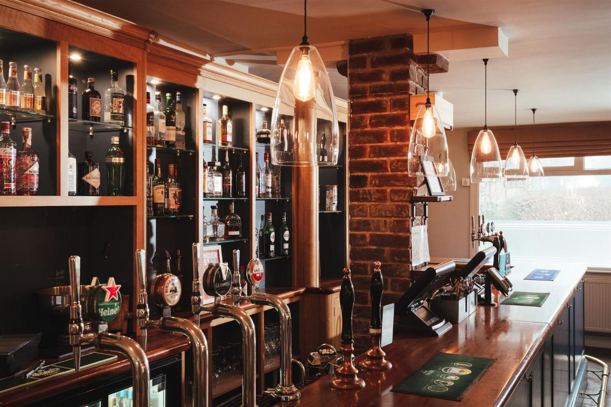 The Goudhurst Inn Eksteriør bilde
